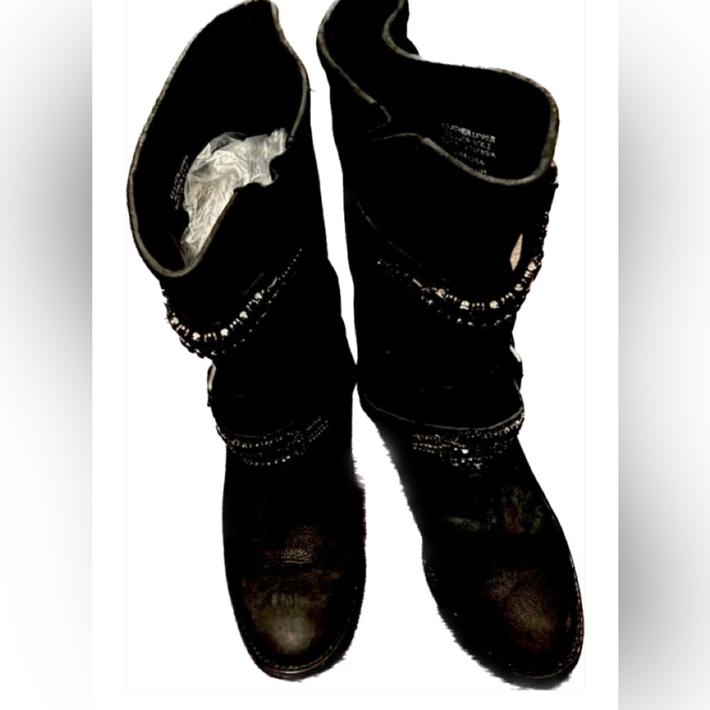 Vera wang  Black leather boots 👢Size 10M